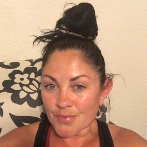 Meet your Posher, Kristin